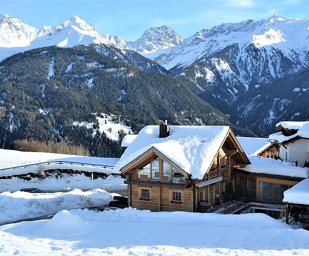 Haus Steinacker Fiss Ferienwohnungen Am Sonnenplateau Serfaus